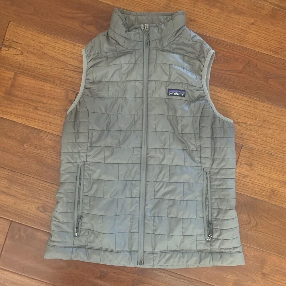 Patagonia Nano Puff Full Zip Silver(Gray) Vest Women's Size M Branded Logo